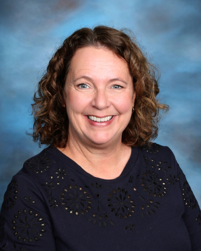 Jennifer Bewalda : 5K Teacher