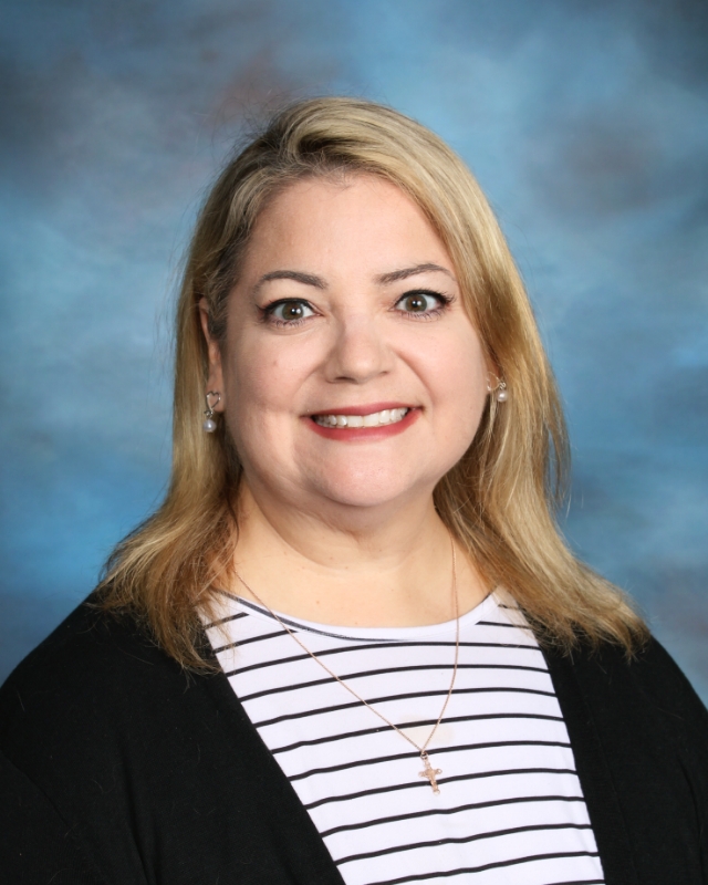 Jamie Lee Granbois : Admin Assistant
