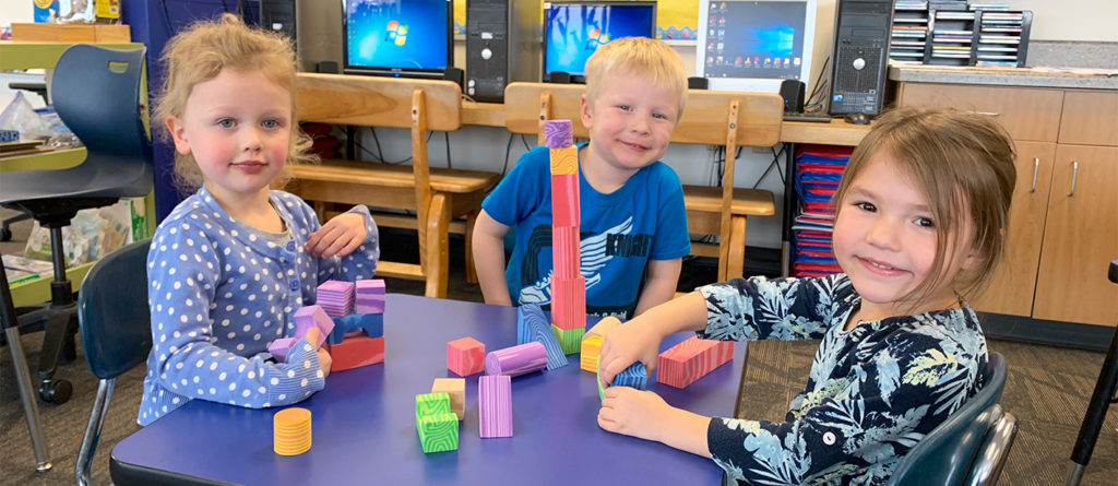 Cedarburg preschool children play and learn